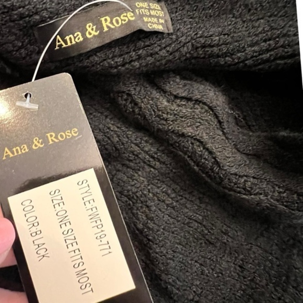 Anna & Rose Women's Black Fringe Poncho Sweater One Size Southwestern Boho NWT - Picture 7 of 10
